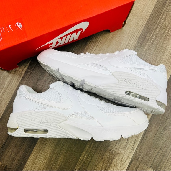 Nike Air Max Excee - Picture 2 of 7